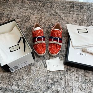 Gucci Lace Flower Lead Tangerine Crystal Women's Ace
Web Sneakers, Size 36